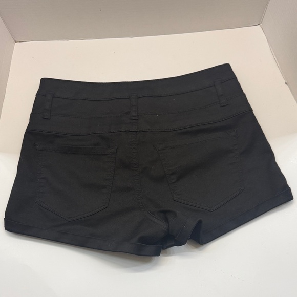 Refuge Black High Waist Shorts with Gold Buttons Size 6 - Picture 4 of 7